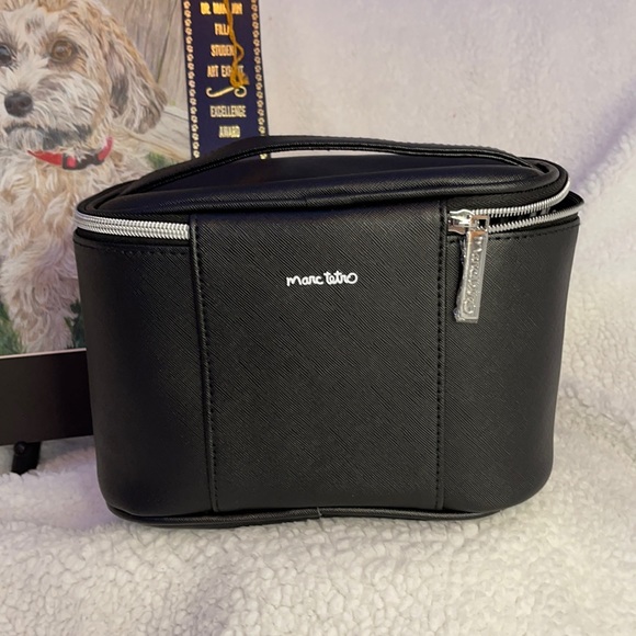 MARC TETRO Boston Terrier Black Cosmetic Tote | Train Case - Picture 3 of 7